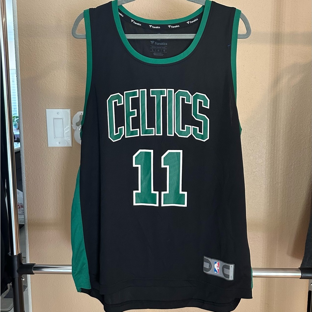 Boston Celtics #11 Kyrie Irving Fanatics Jersey Size Large Slightly Used
